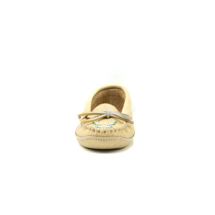 Women's Yänonhchia’ Cream Moccasin
