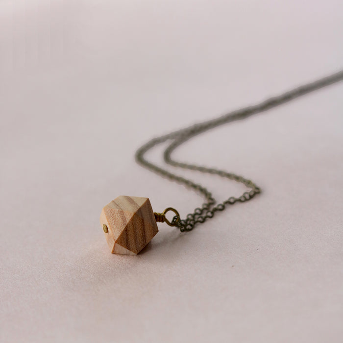 MINERAL Necklace