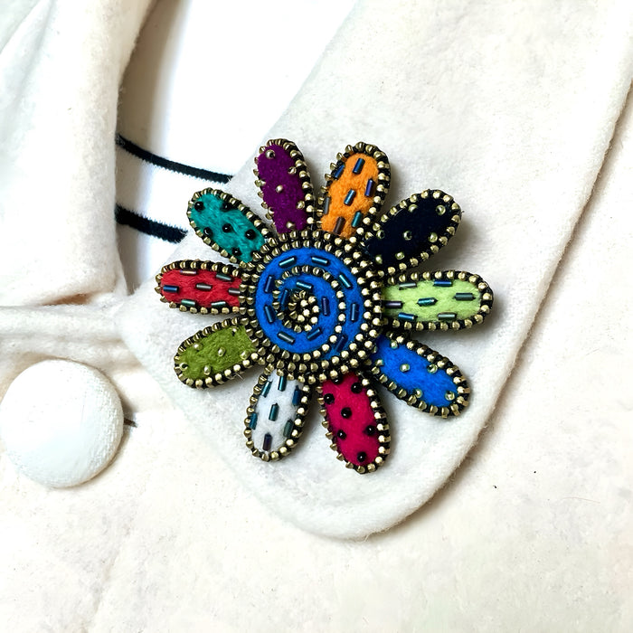 Multi-Coloured Daisy Brooch