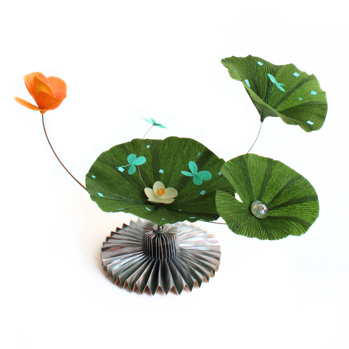 Pond's Edge – Paper Flower