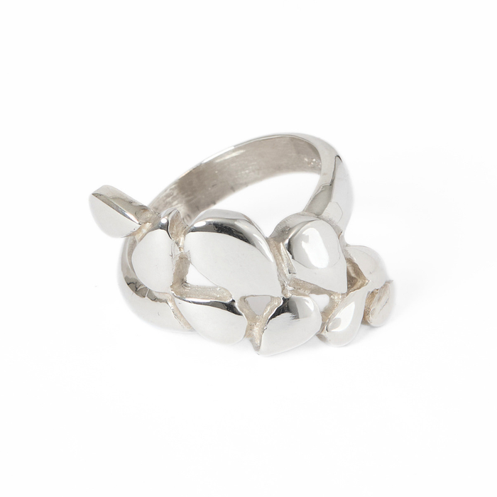 Diagonal Droplet Ring