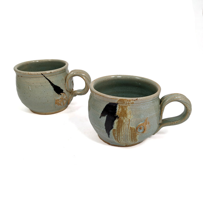 Tea Pot with Two Cups