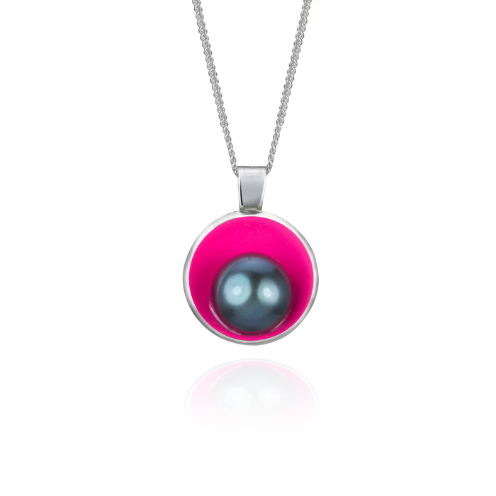 Pop! Pearl Pendant Necklace